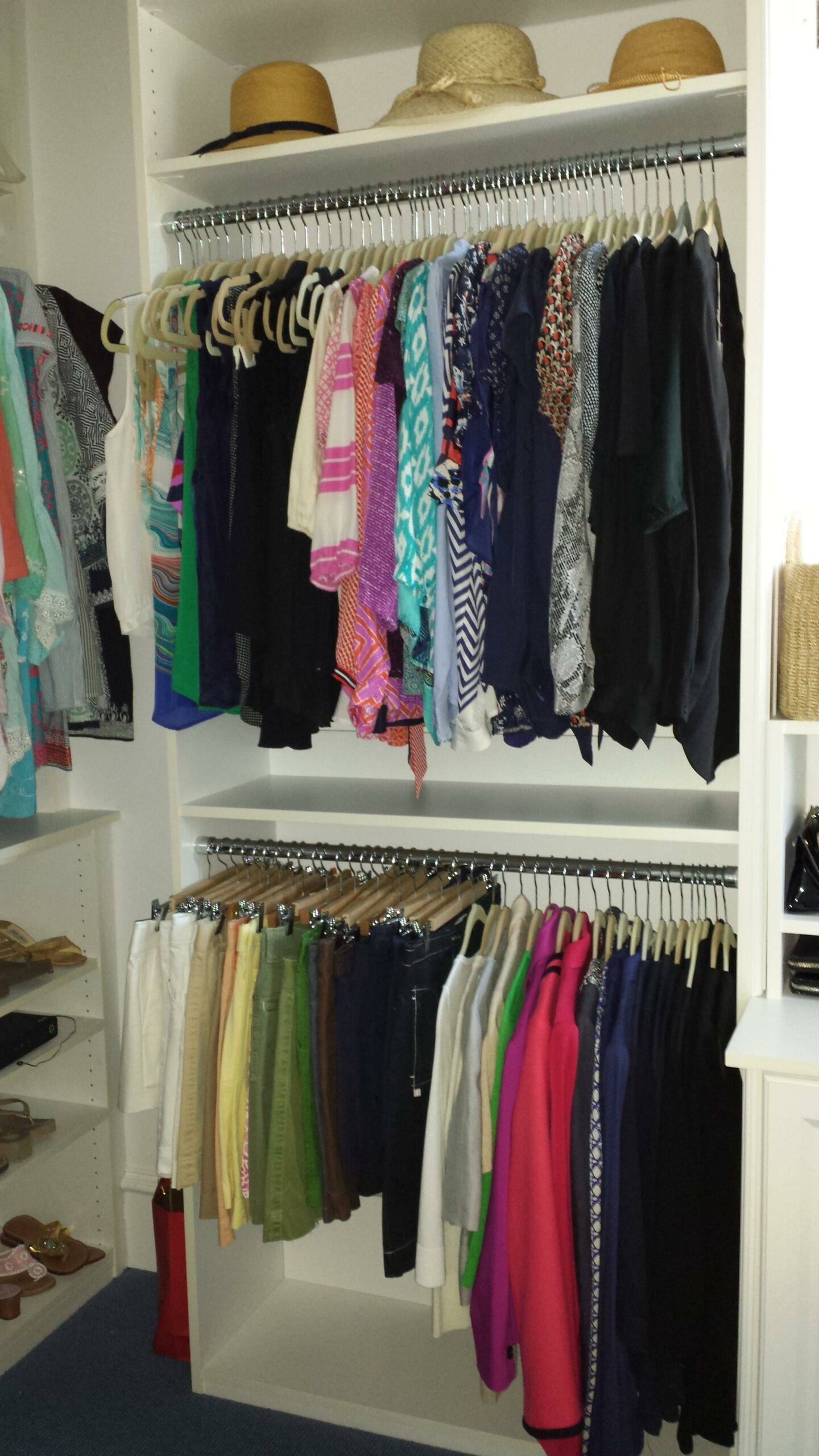 Three Quick & Clean Tips to Organize Your Closet