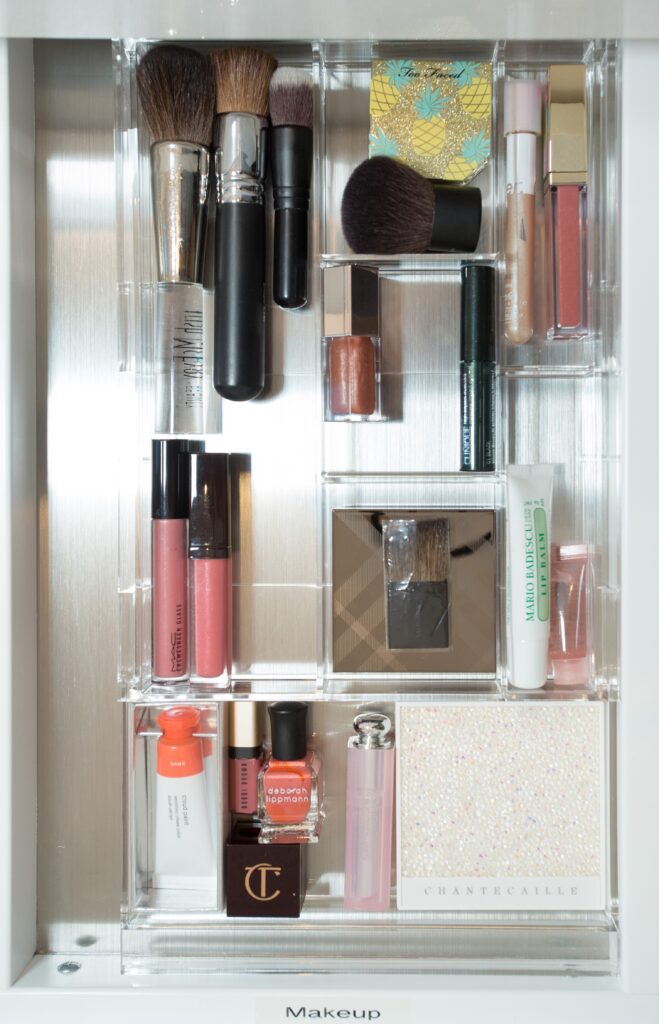 Bathroom Cosmetic Drawer